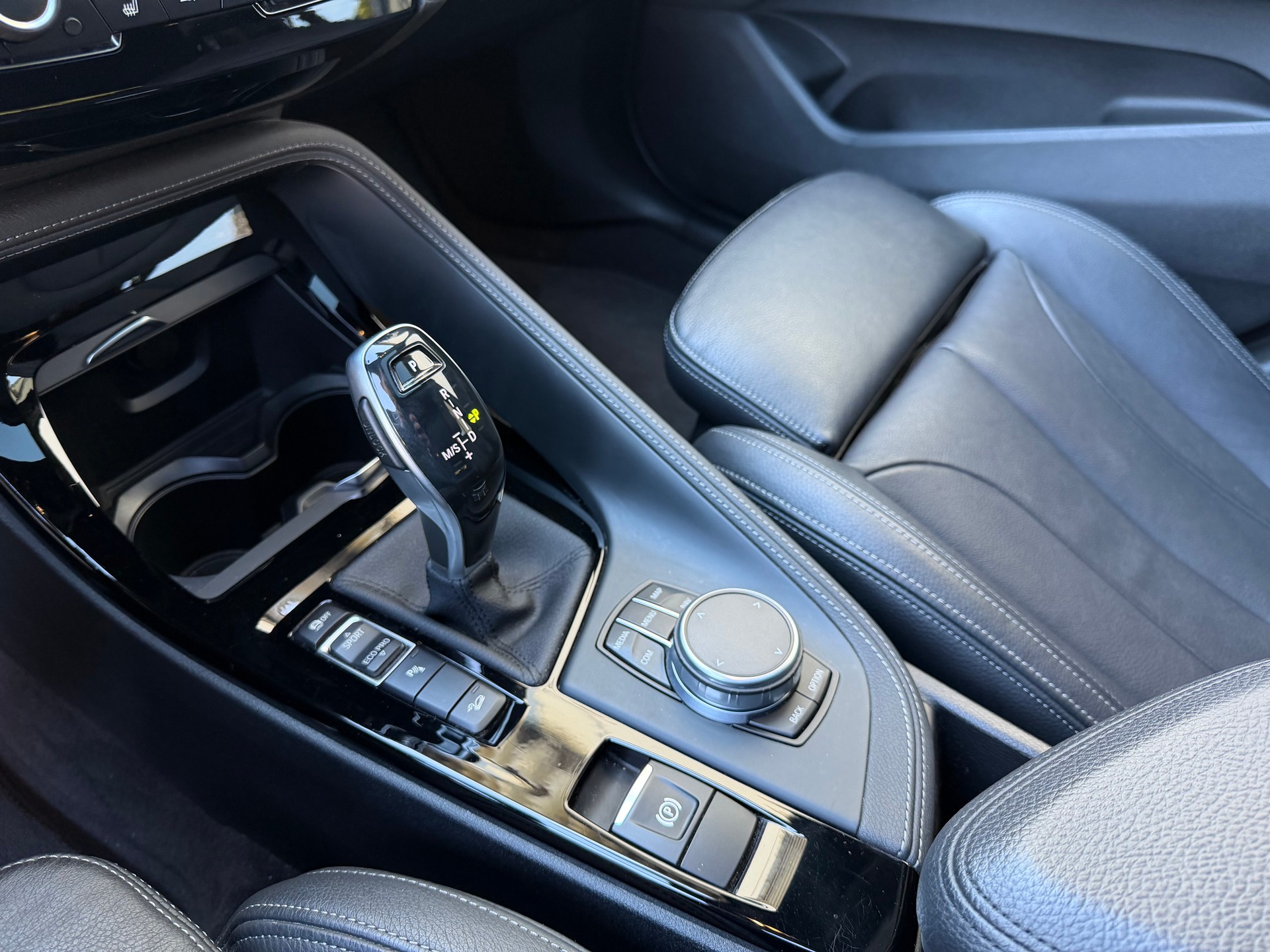 BMW X1 xDrive 20d M Sport Steptronic-image-10