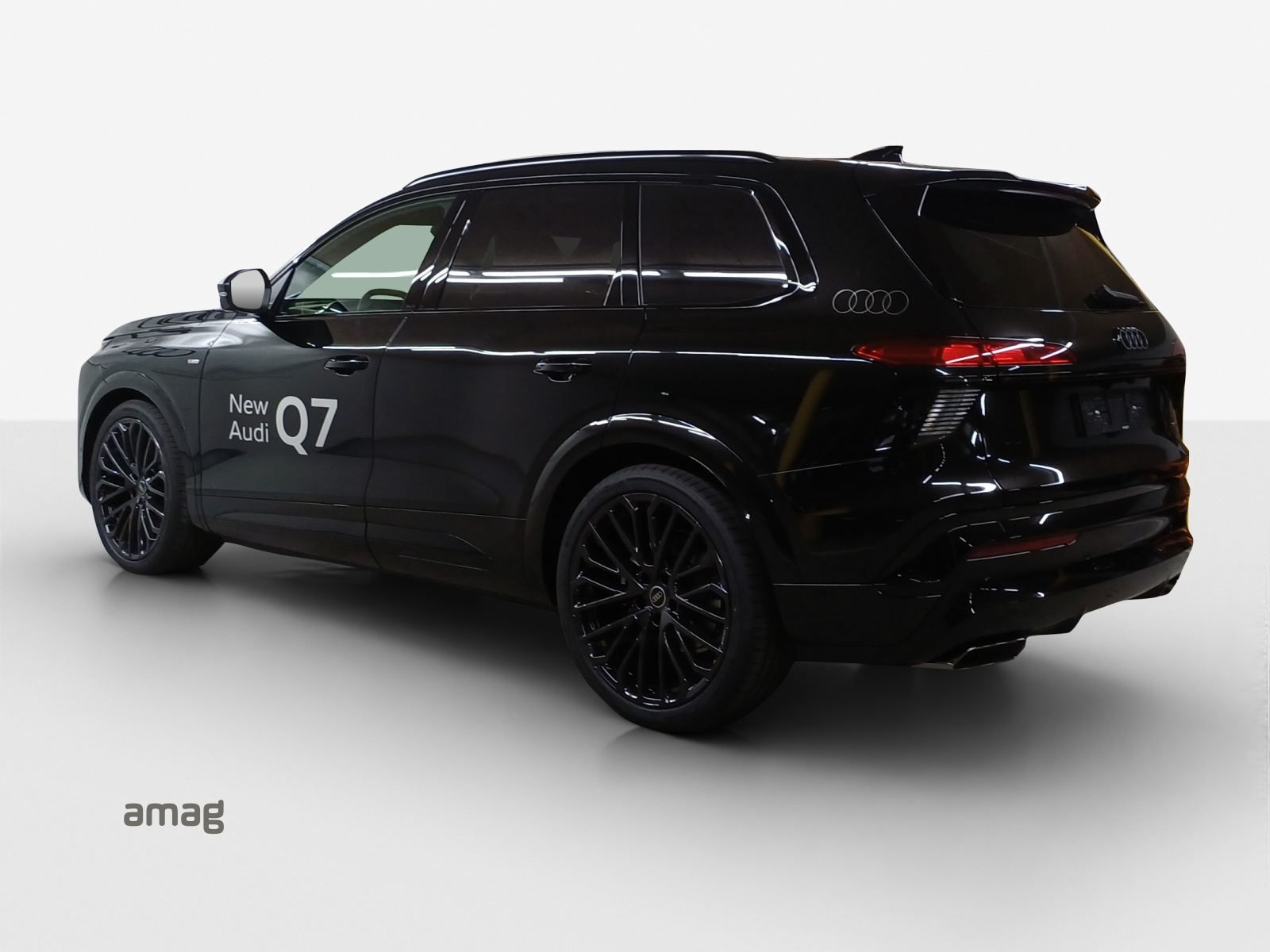 AUDI Q7 SUV TDI quattro 220 kW-image-2