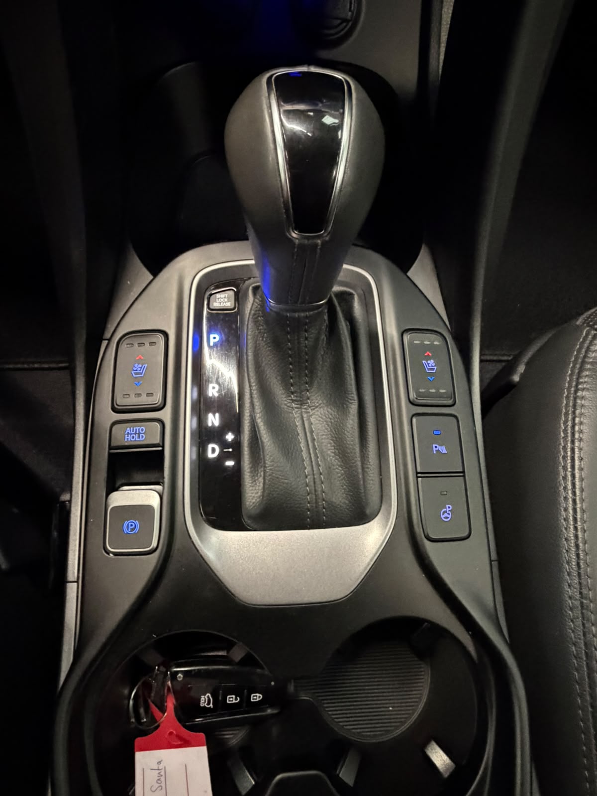 HYUNDAI Gr.SantaFe 2.2 CRDI Vertex 4WD Automatic, frisch ab MFK und Service, 7 Plätze-image-16