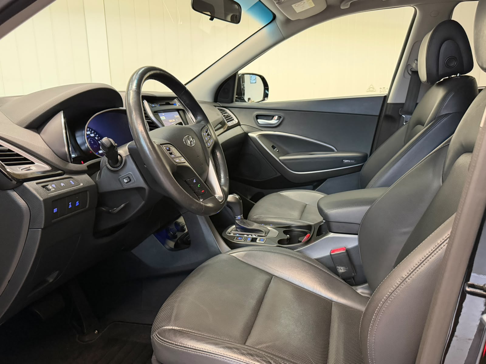 HYUNDAI Gr.SantaFe 2.2 CRDI Vertex 4WD Automatic, frisch ab MFK und Service, 7 Plätze-image-7