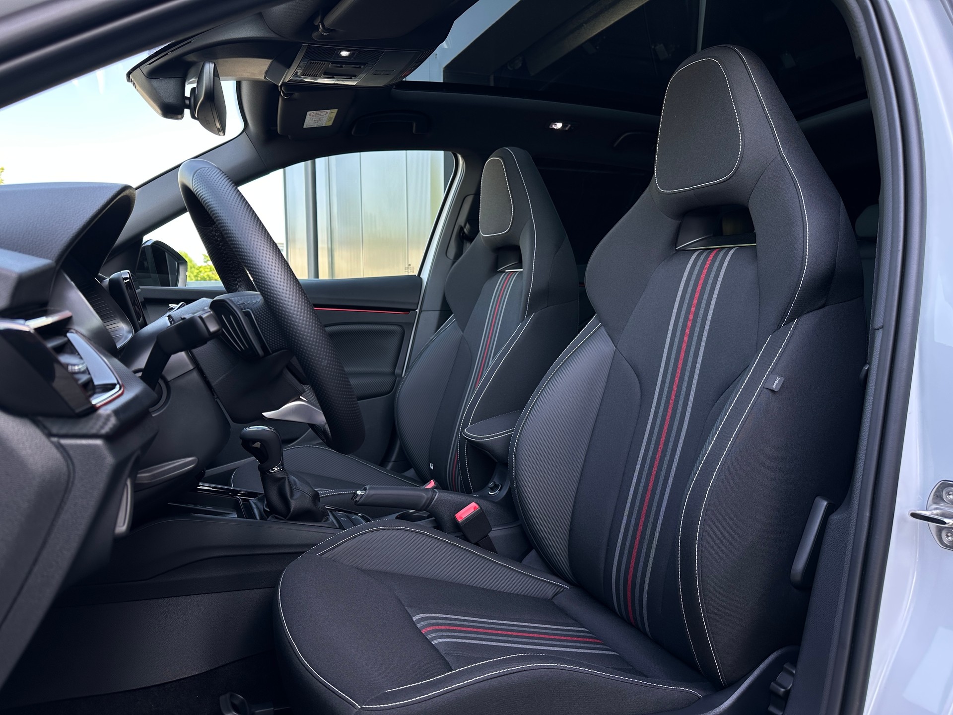 SKODA Scala 1.5 TSI Monte Carlo DSG-image-10