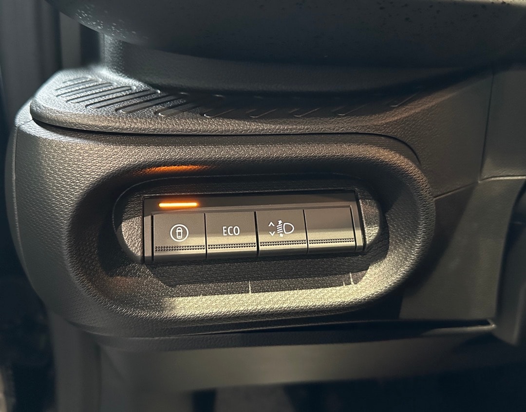 RENAULT Twingo E-Tech 27kWh Evolution-image-14