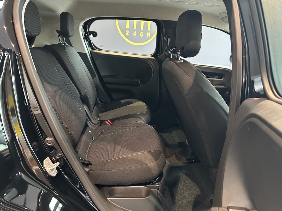 RENAULT Twingo E-Tech 27kWh Evolution-image-15