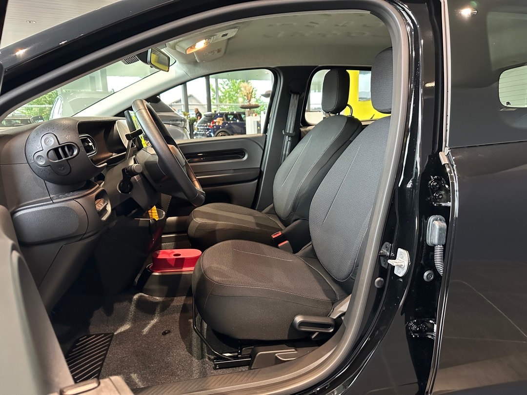 RENAULT Twingo E-Tech 27kWh Evolution-image-8