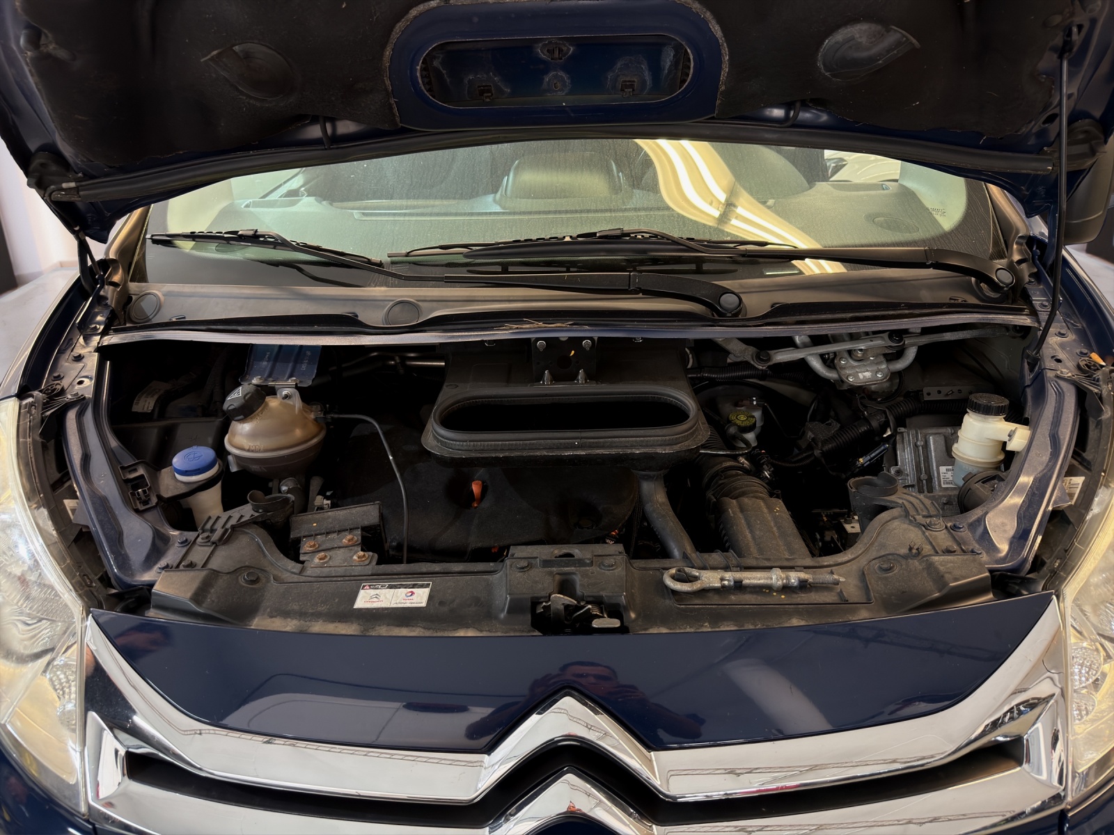 CITROEN Jumpy 2.0 HDi L2H1 Attraction-image-19