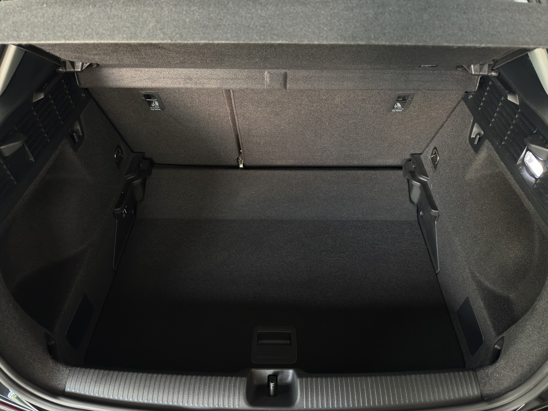 AUDI Q2 35 TFSI S line Business Edition S-tronic "Leder-Navi-Virtual Cockpit-RF.-Kamera"-image-22