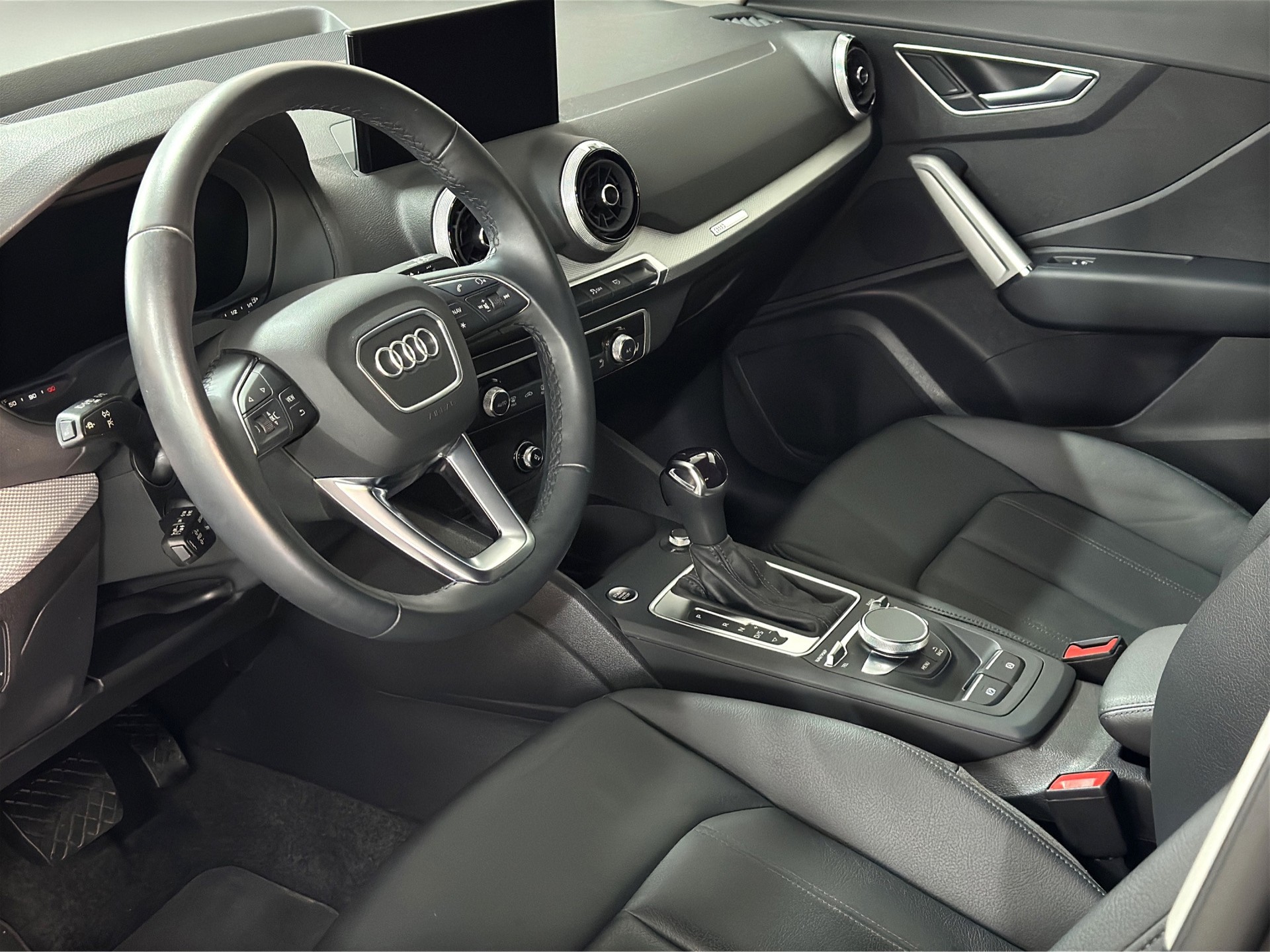 AUDI Q2 35 TFSI S line Business Edition S-tronic "Leder-Navi-Virtual Cockpit-RF.-Kamera"-image-11