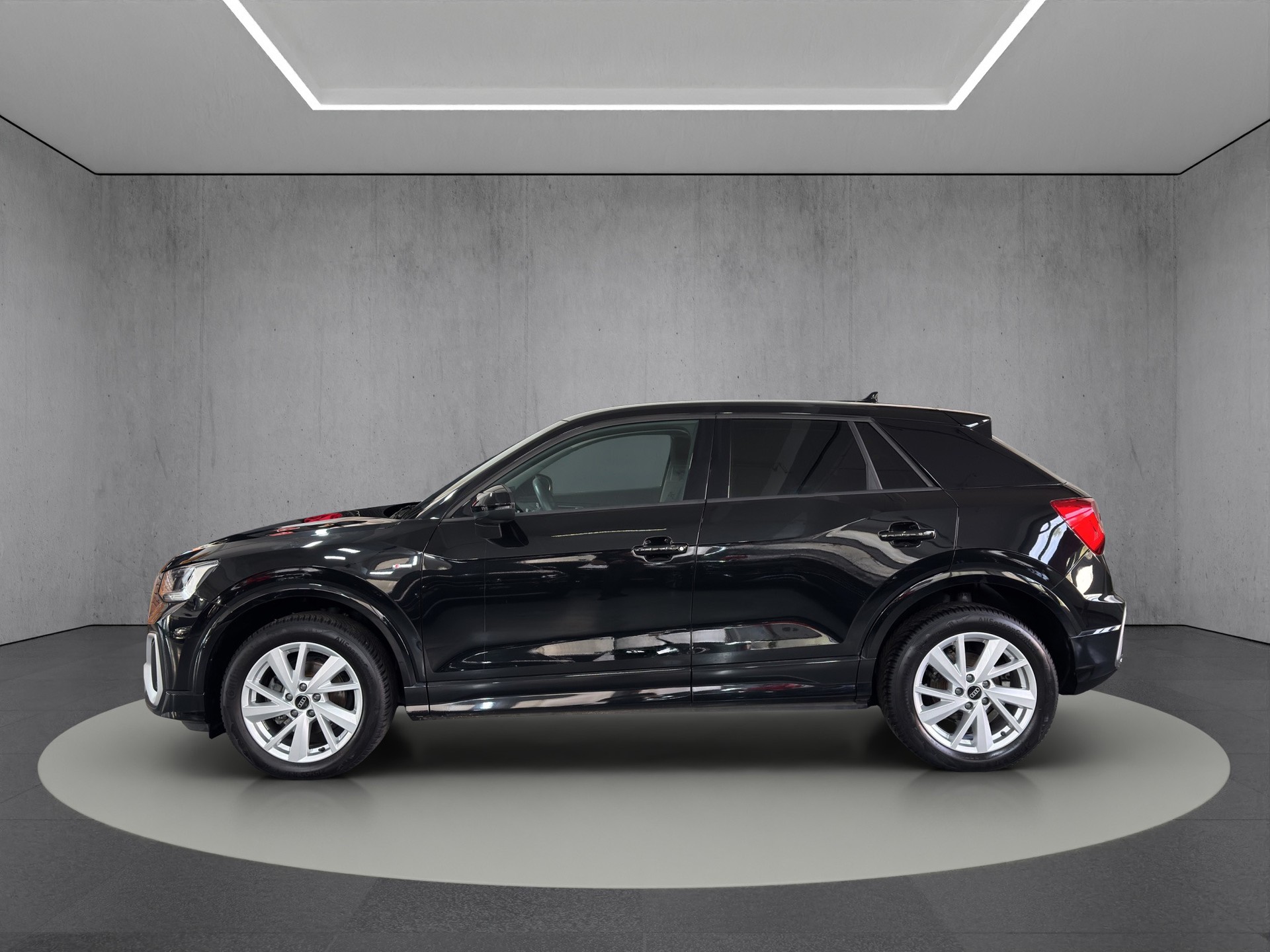 AUDI Q2 35 TFSI S line Business Edition S-tronic "Leder-Navi-Virtual Cockpit-RF.-Kamera"-image-2