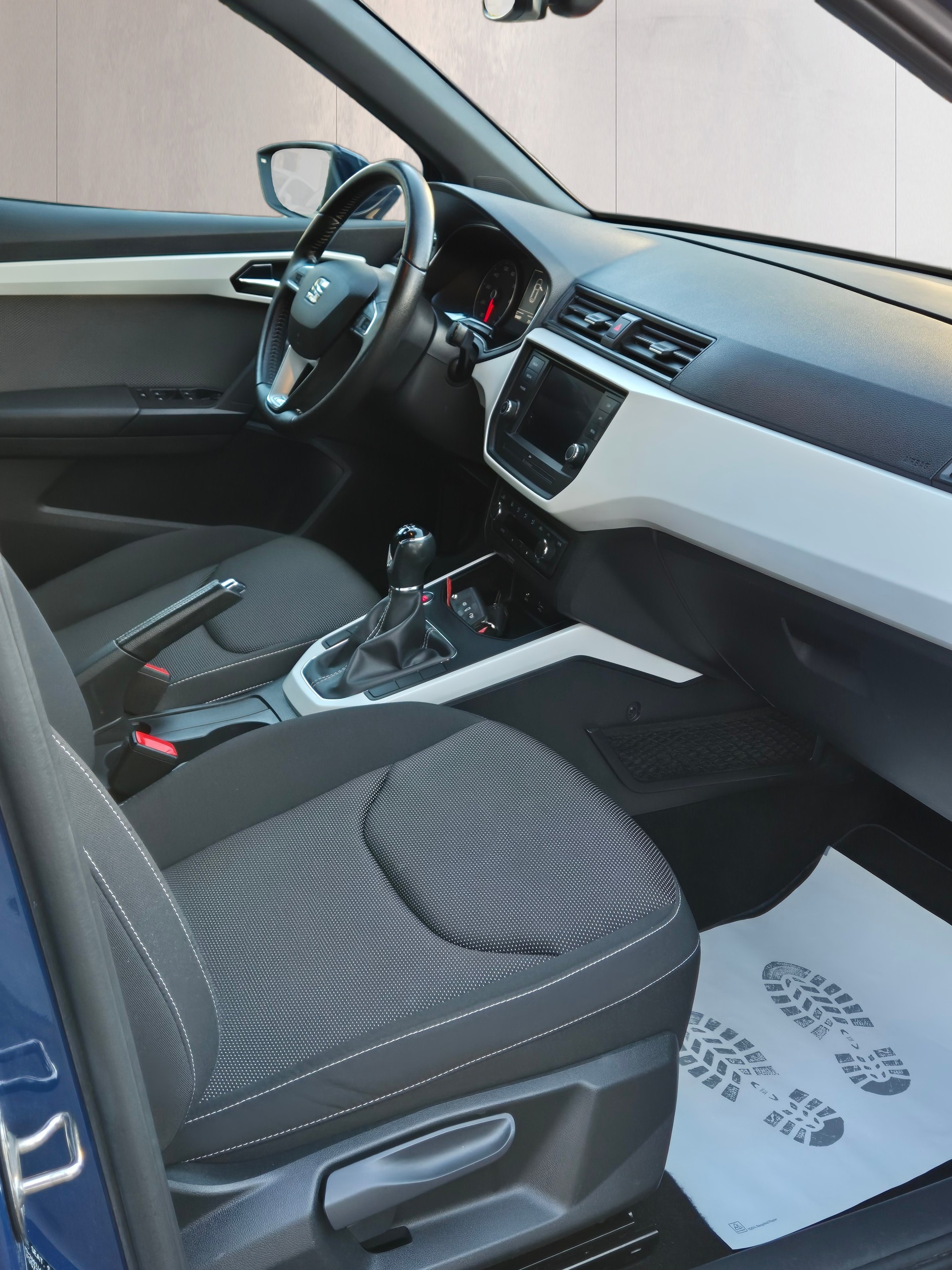 SEAT Arona 1.0 TGI CNG Reference-image-8