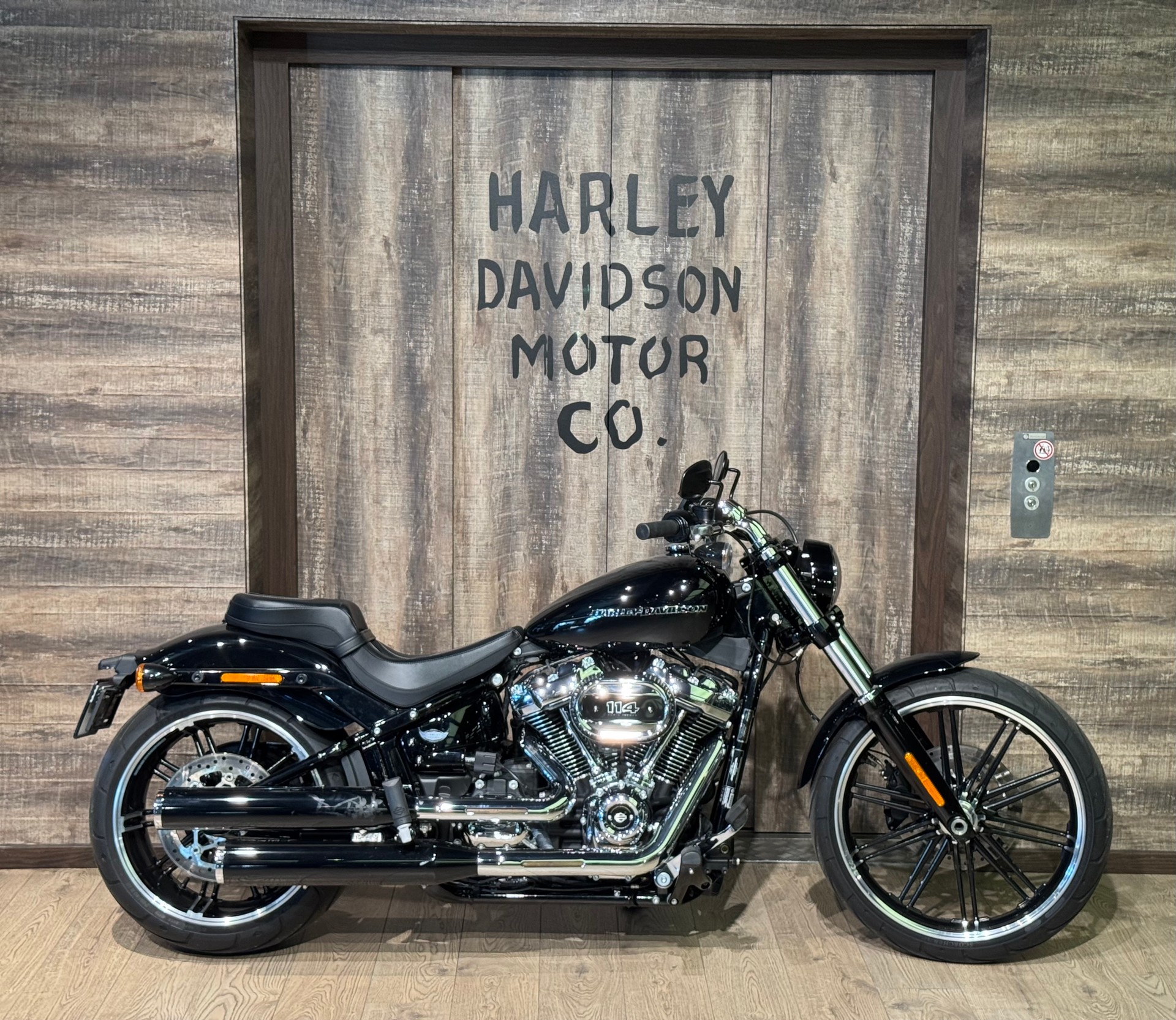 HARLEY-DAVIDSON FXBRS Breakout 114