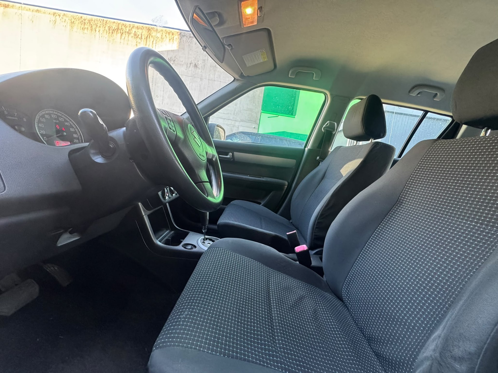 SUZUKI Swift 1.5i 16V VVT GL Top-image-21