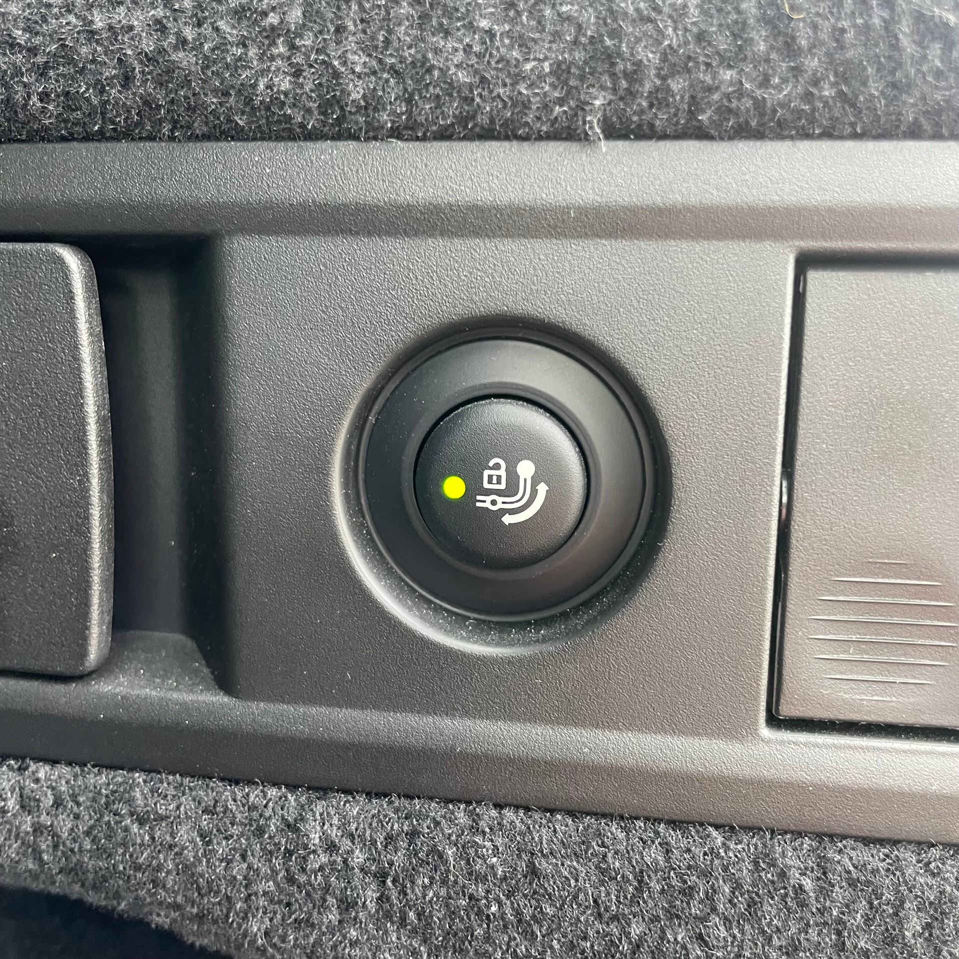 BMW X5 xDrive 48V 40d M Sport Steptronic *7 SITZE / LUFT-FEDERUNG / STAND-HEIZUNG / NP: Fr. 152‘950.-*-image-27