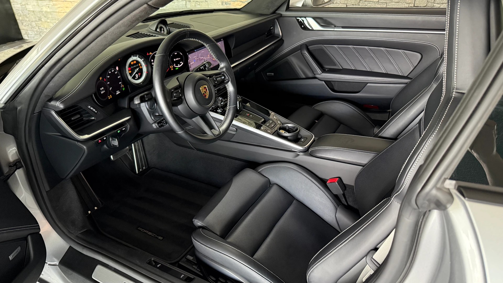 PORSCHE 911 Turbo S PDK (992.1)-image-10