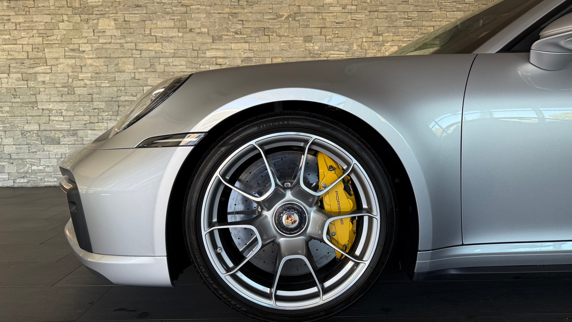PORSCHE 911 Turbo S PDK (992.1)-image-18