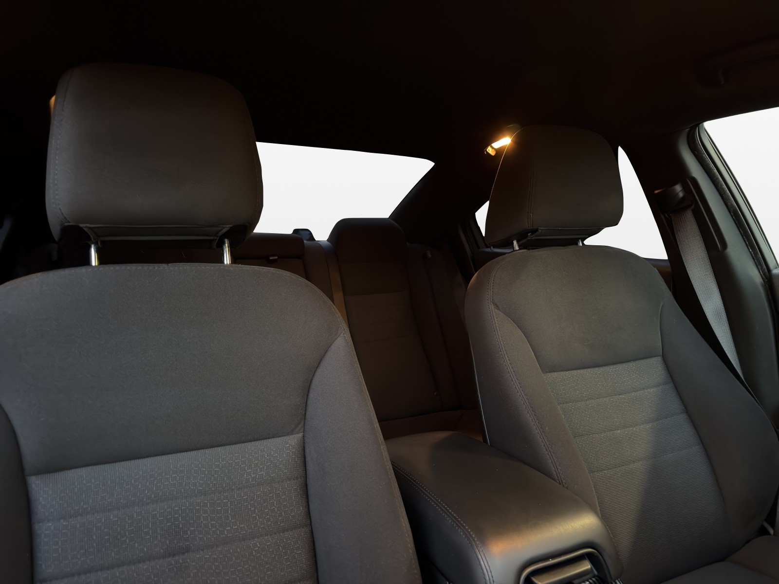 DODGE Charger-image-15