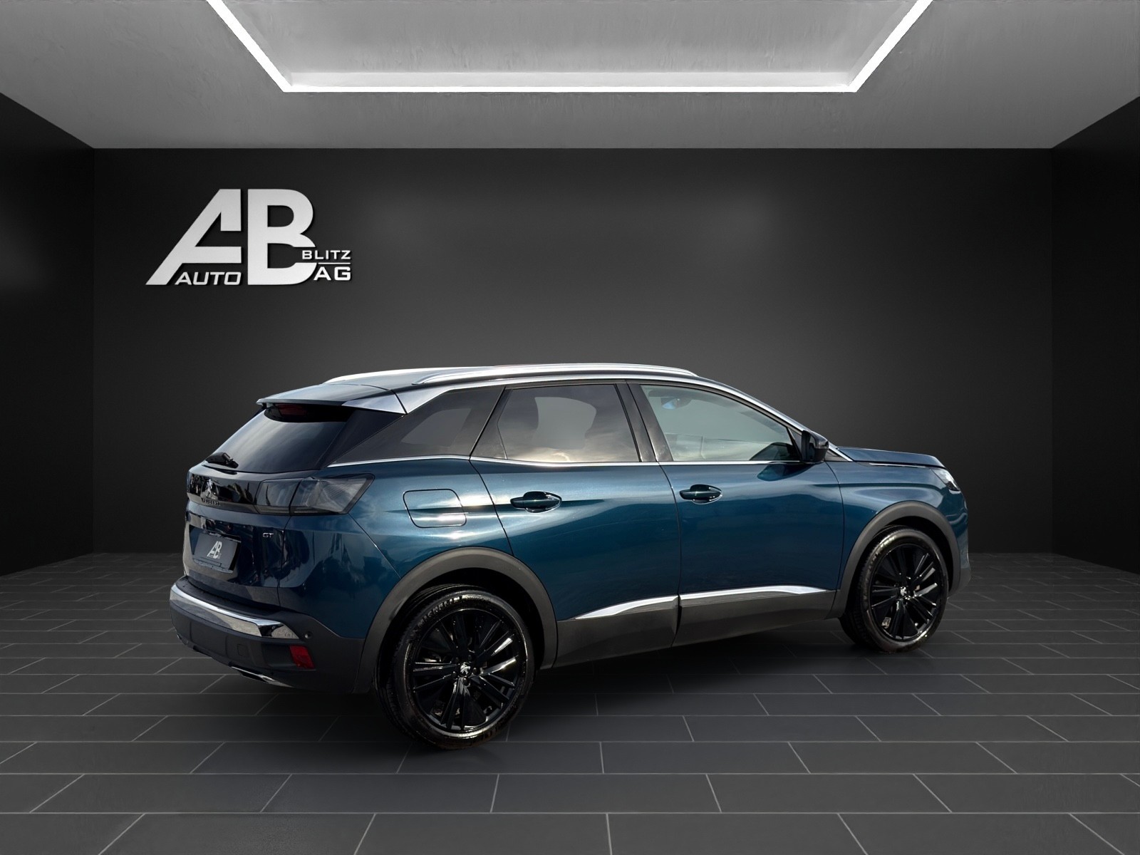PEUGEOT 3008 1.5 BlueHDi GT Pack EAT8-image-4