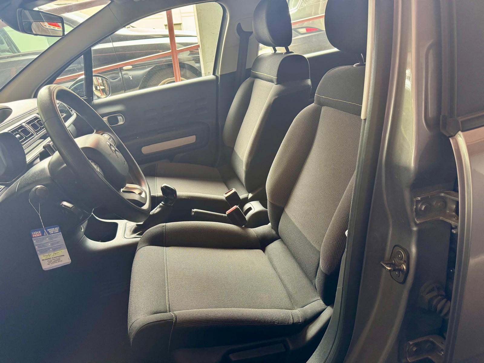 CITROEN C3 1.2i PureTech Feel-image-7