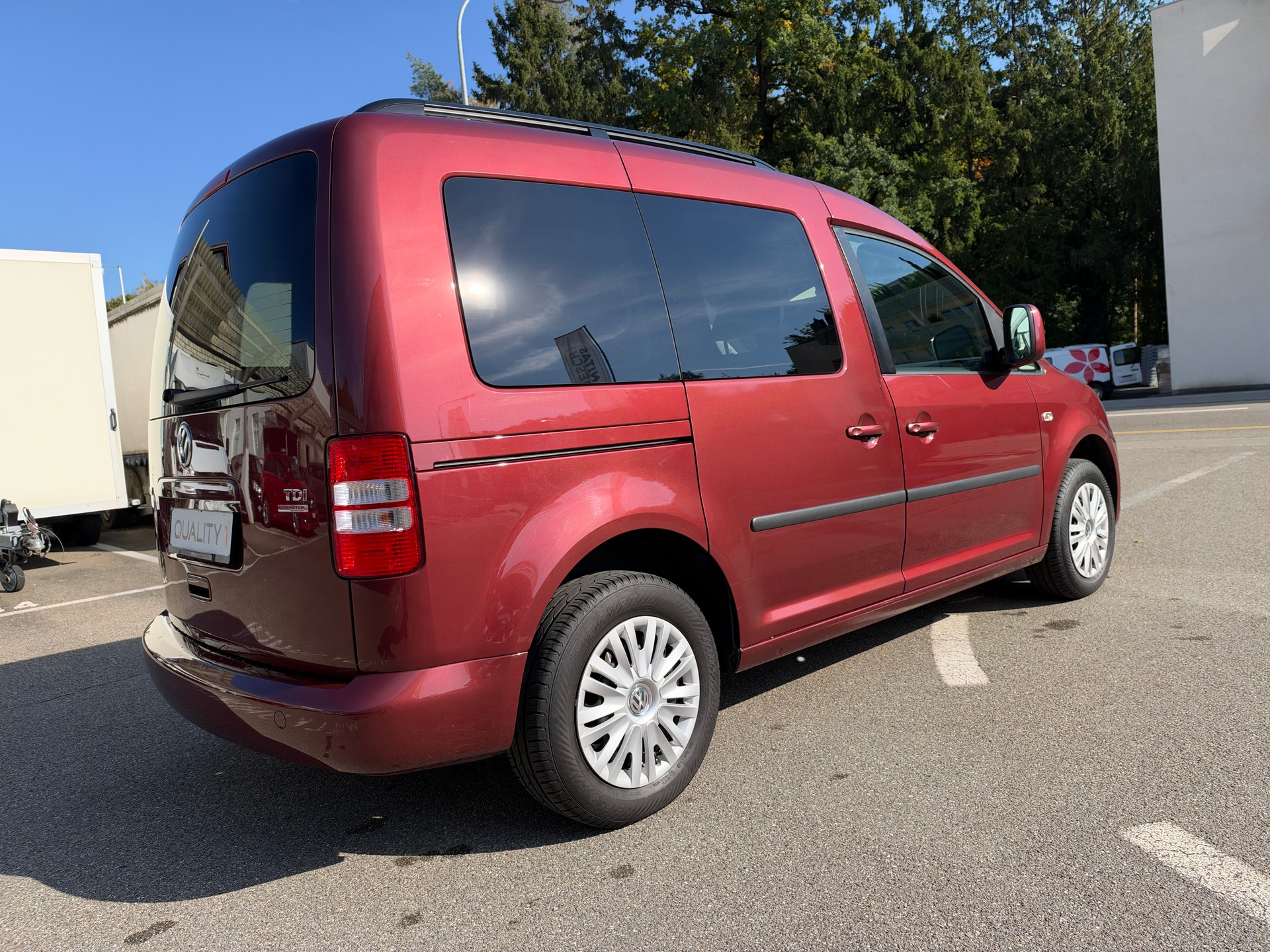VW Caddy 1.6 TDI Blue Motion Technology Trendline DSG-image-6