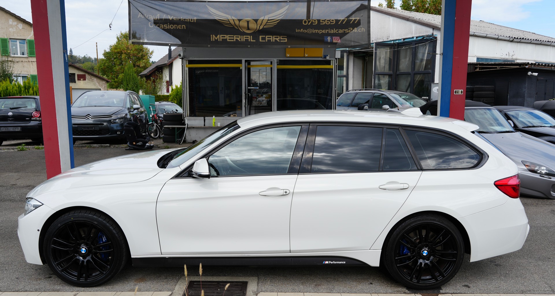 BMW 320d xDrive Touring M Sport Line Steptronic-image-1