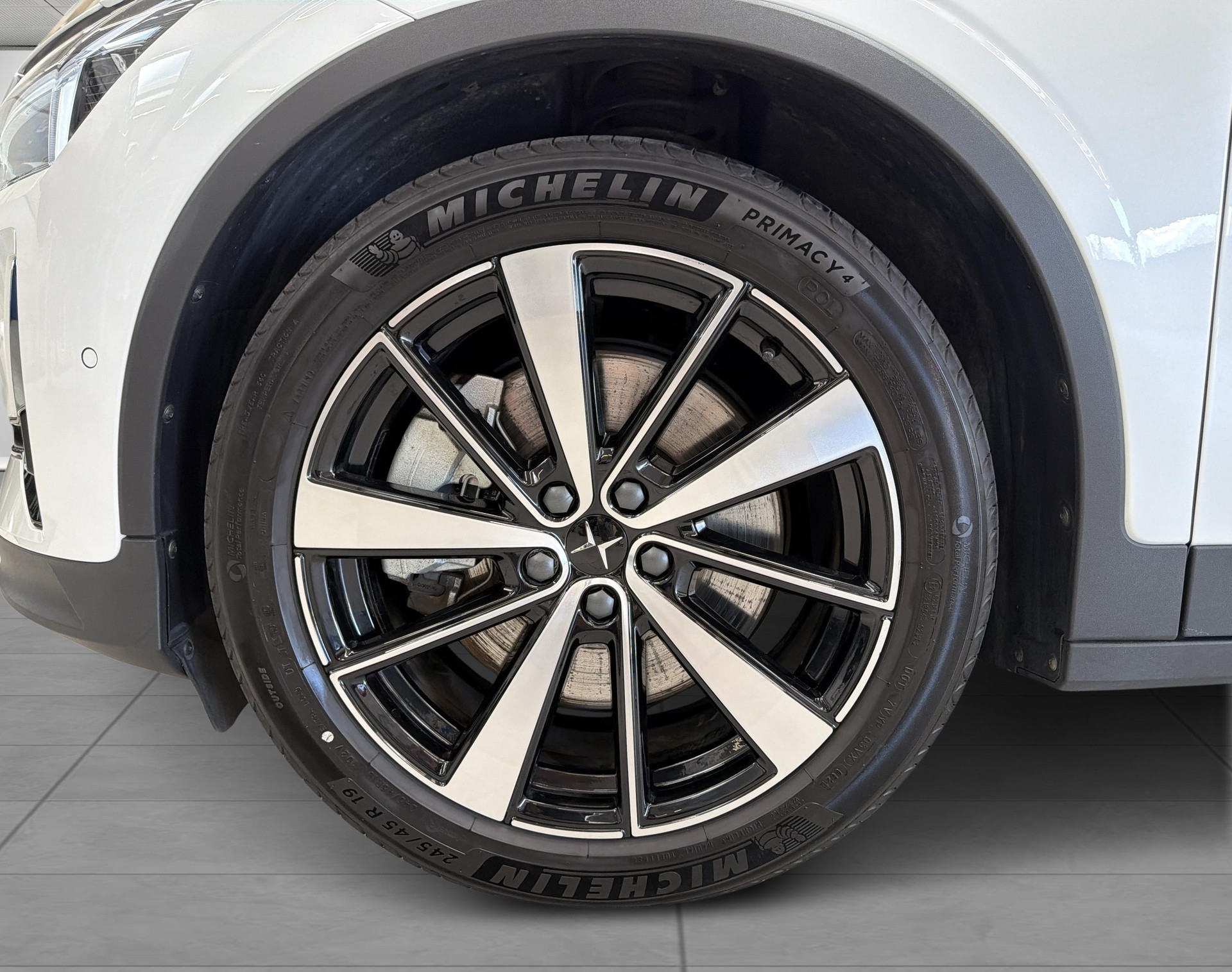 POLESTAR 2 Long Range Dual Motor-image-8