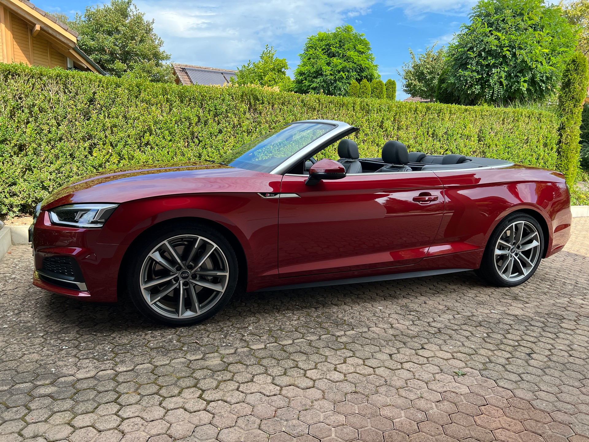 AUDI A5 Cabriolet Quattro 2.0 TFSI-image-8