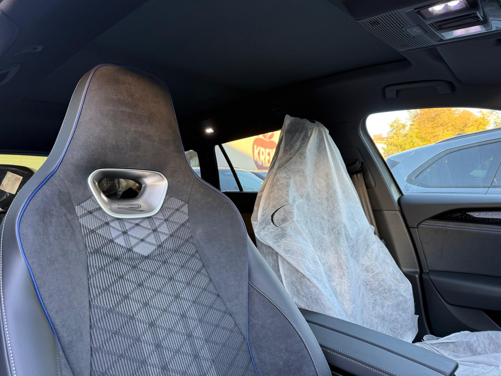 VW Passat Variant 2.0 TSI evo4 R-Line 4 Motion DSG-image-5