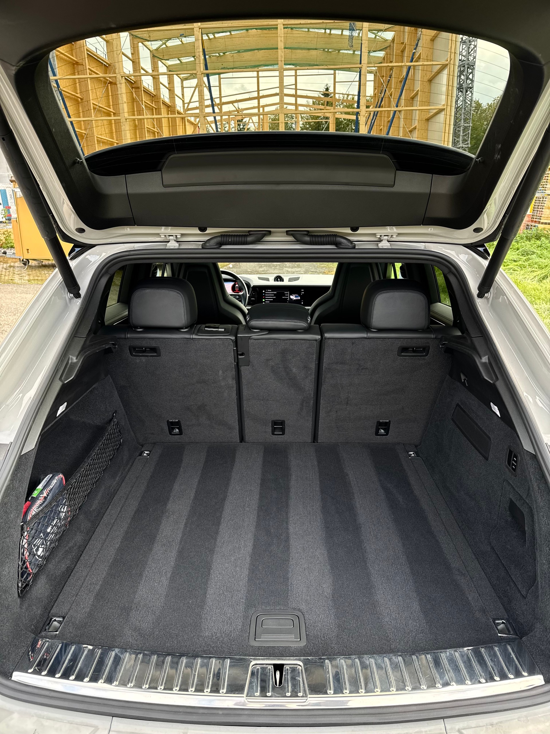PORSCHE Cayenne Coupé Tiptronic (MJ 2024) / APPROVED bis 09.2028-image-29