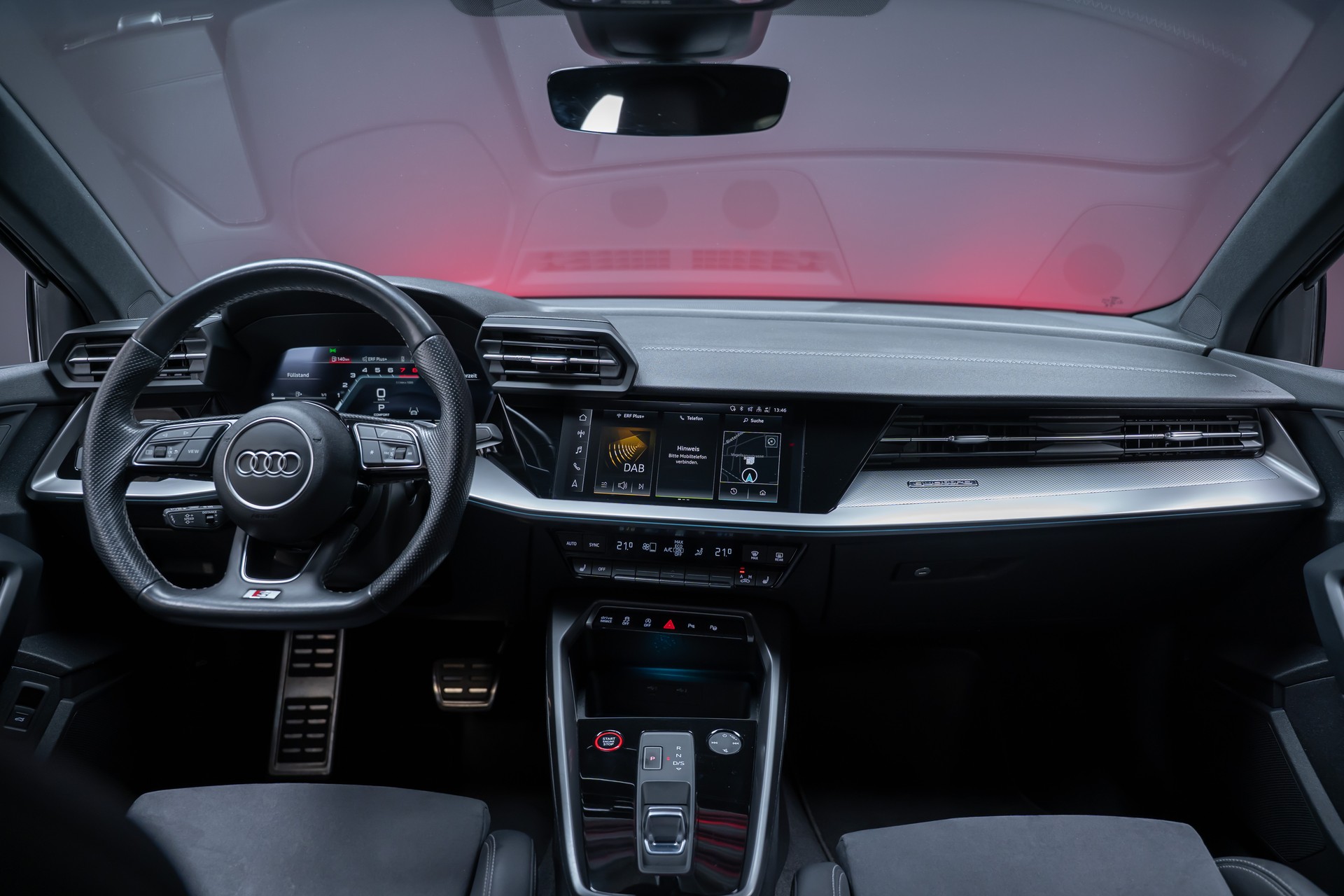 AUDI S3 Limousine 2.0 TFSI quattro S-Tronic / Sportsitze / Tempomat / Sitzheizung-image-20