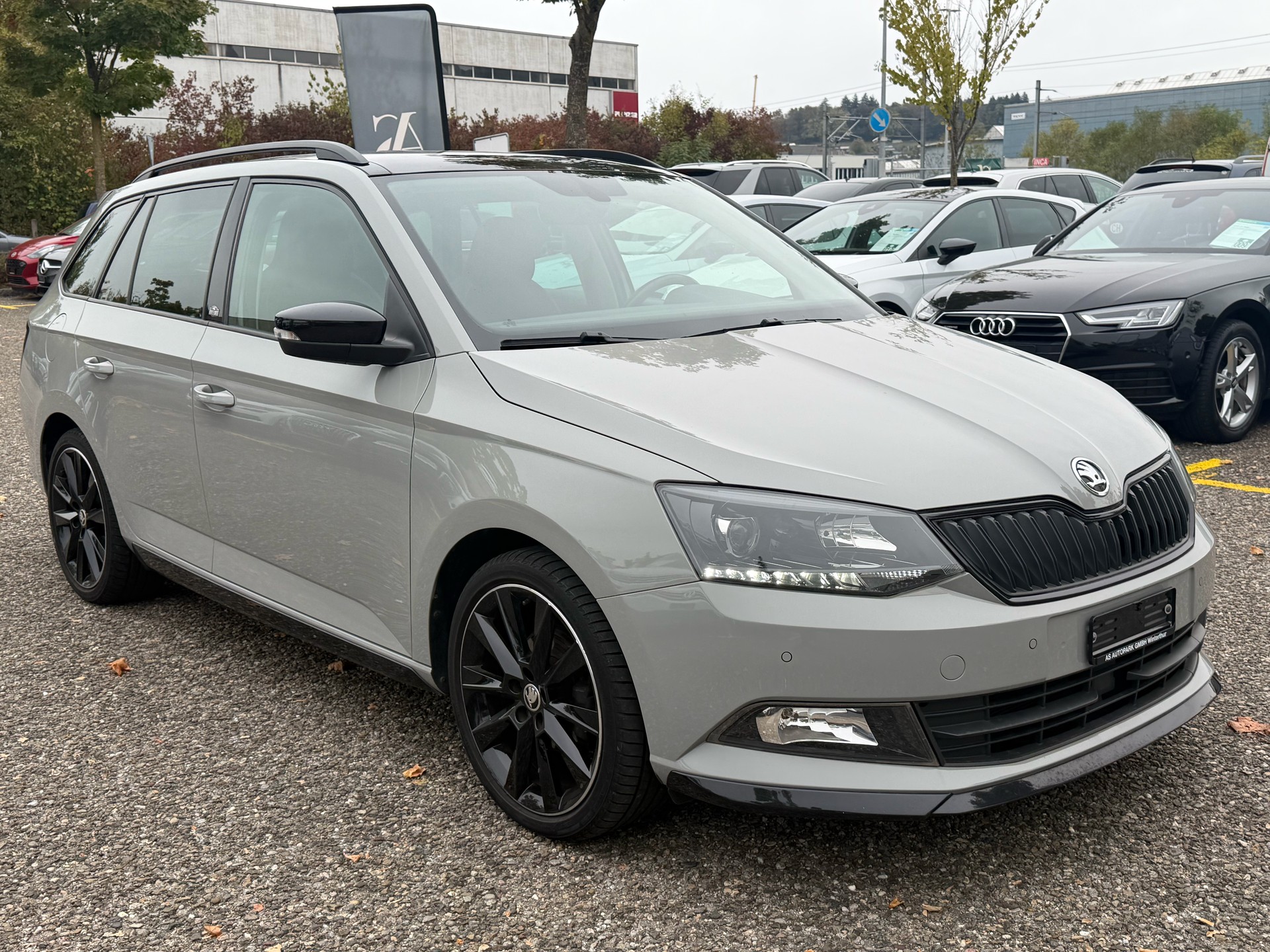 SKODA Fabia 1.0 TSI Monte Carlo-image-2
