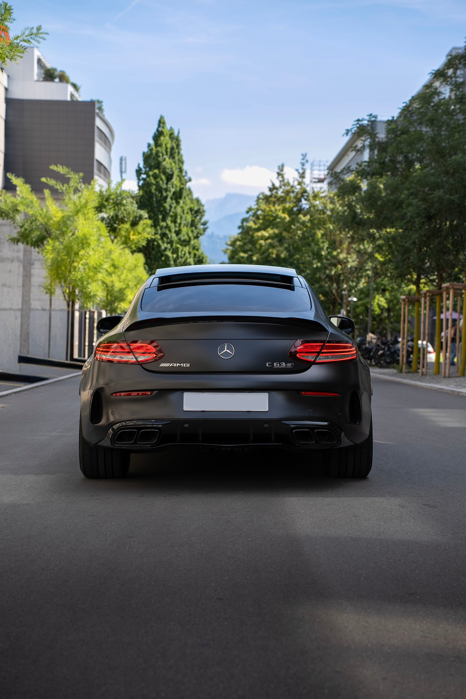 MERCEDES-BENZ C 63 S AMG-image-2