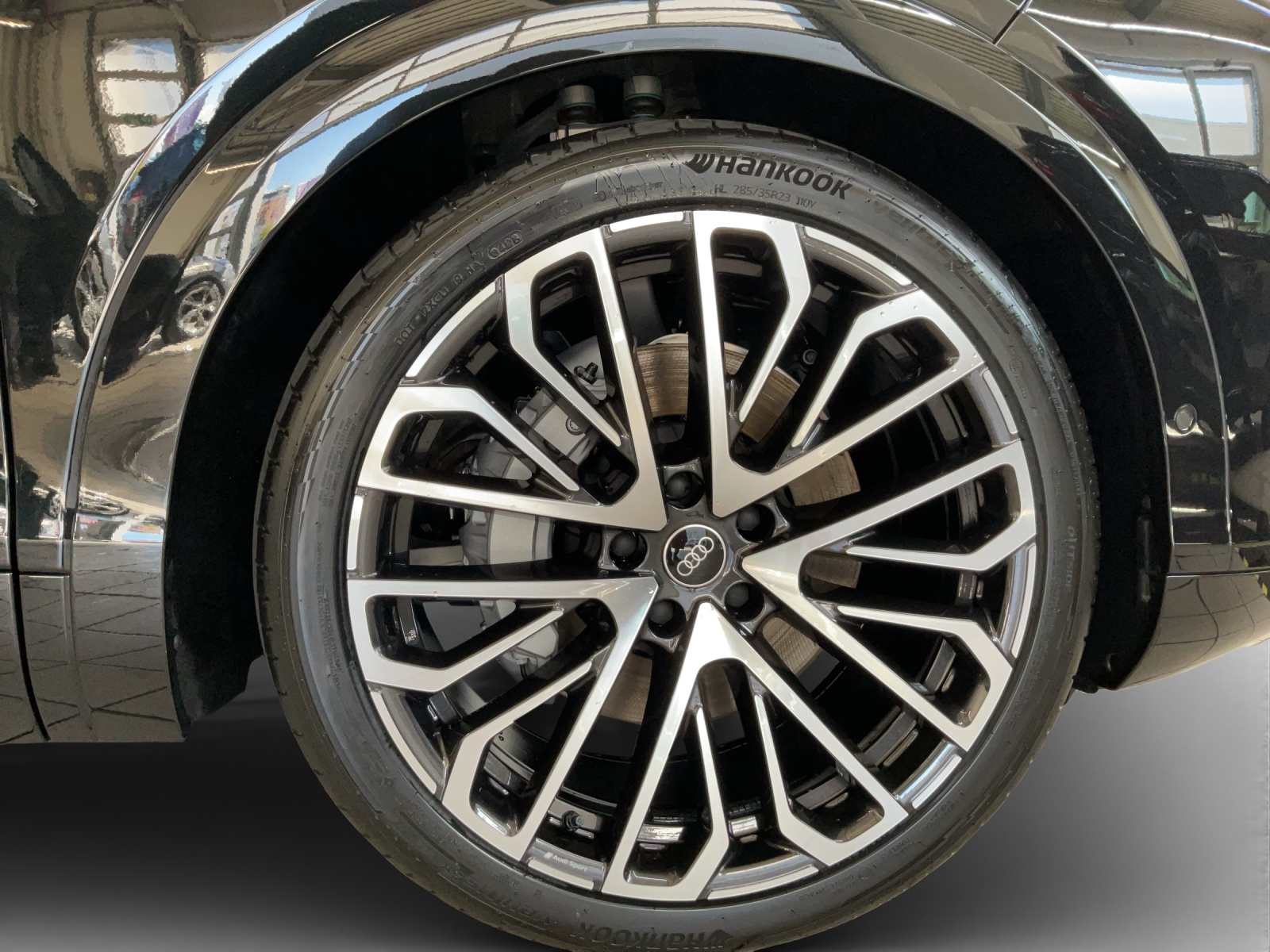 AUDI Q7 SUV TDI quattro 220 kW-image-15