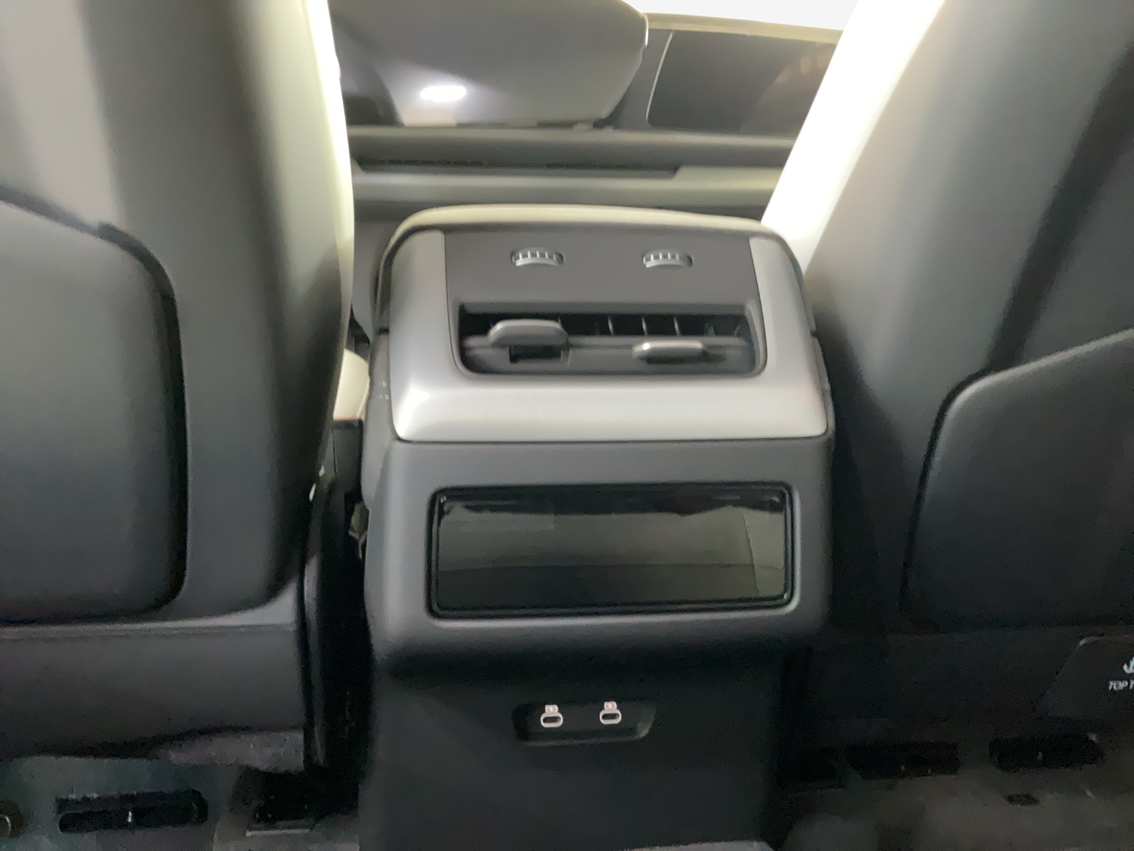 AUDI Q7 SUV TDI quattro 220 kW-image-10