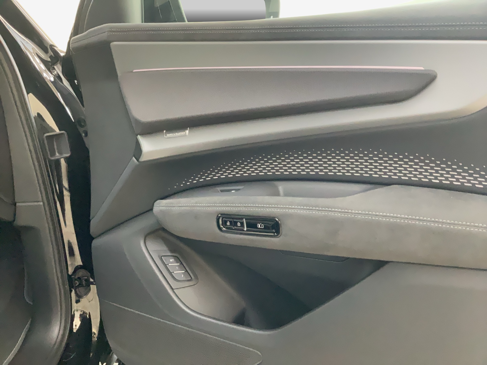 AUDI Q7 SUV TDI quattro 220 kW-image-13