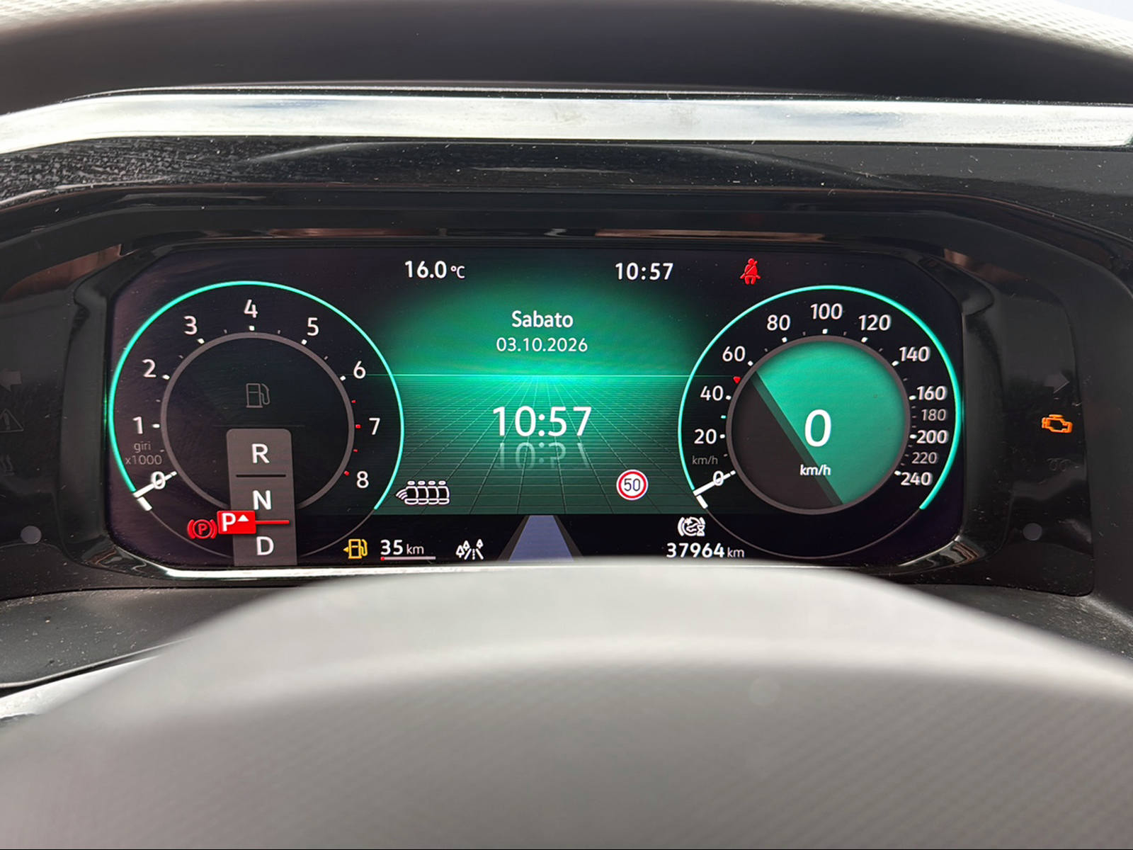 VW Multivan 2.0 TSI Style Liberty DSG-image-11
