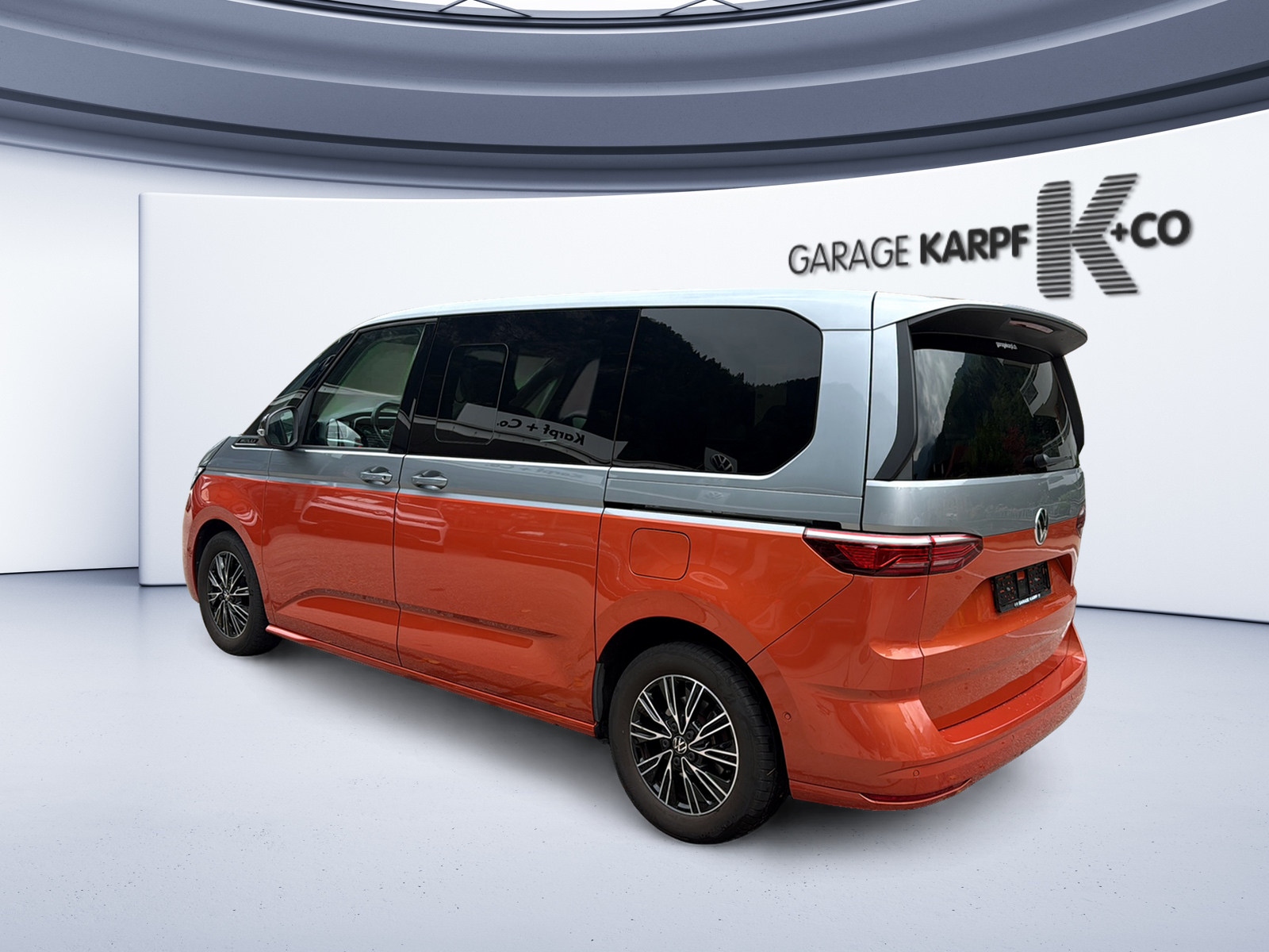 VW Multivan 2.0 TSI Style Liberty DSG-image-2