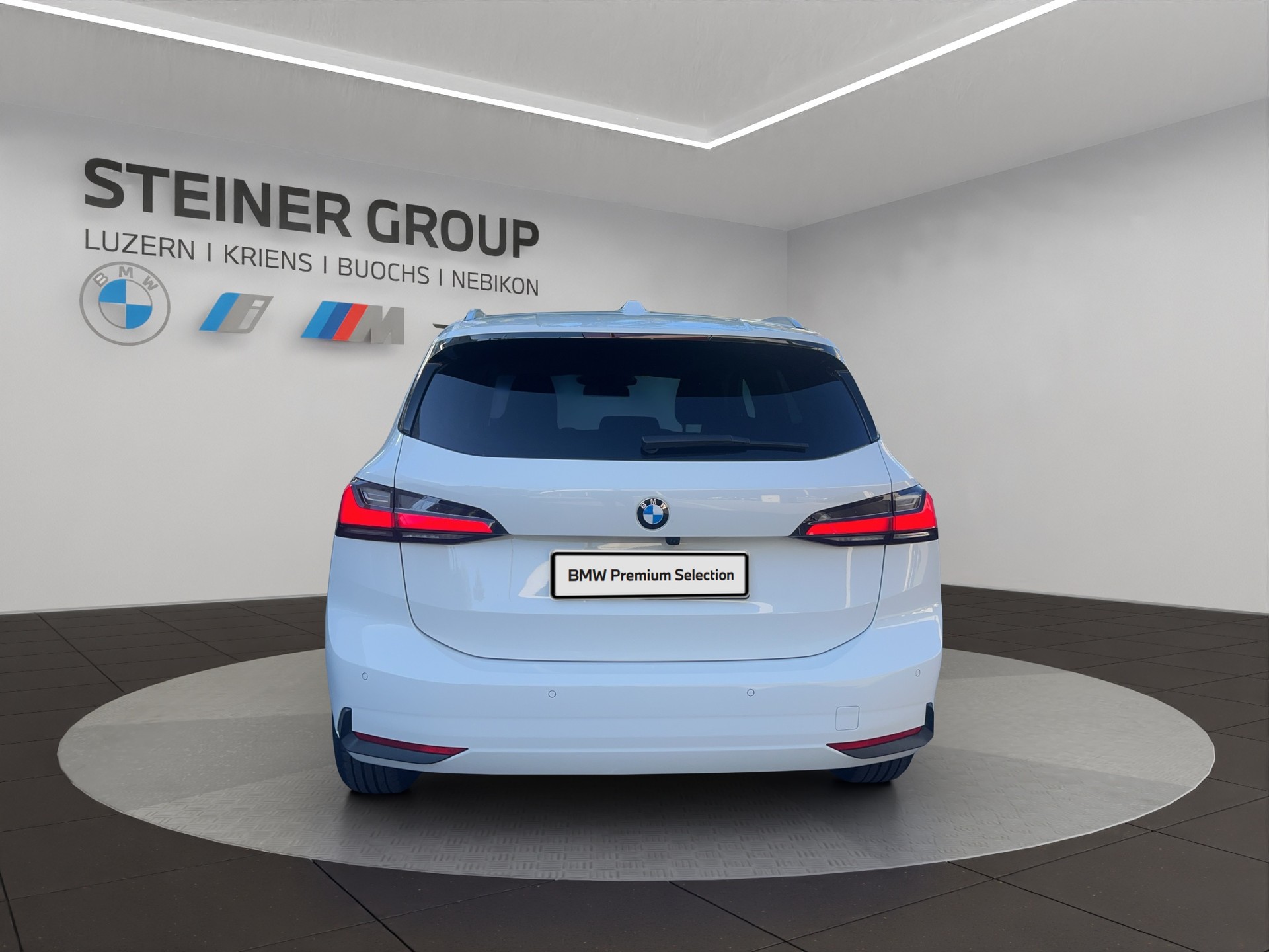 BMW 223d Active Tourer xDrive DKG-image-5