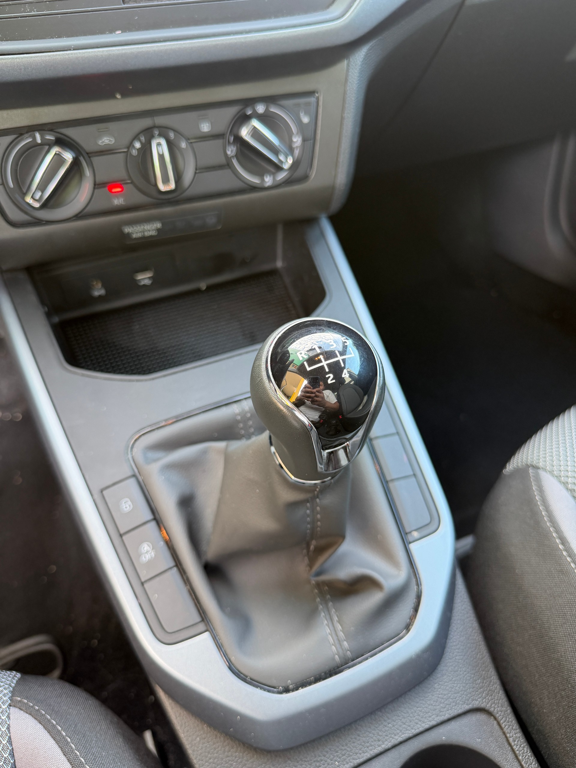 SEAT Arona 1.0 TSI Eco Style-image-11