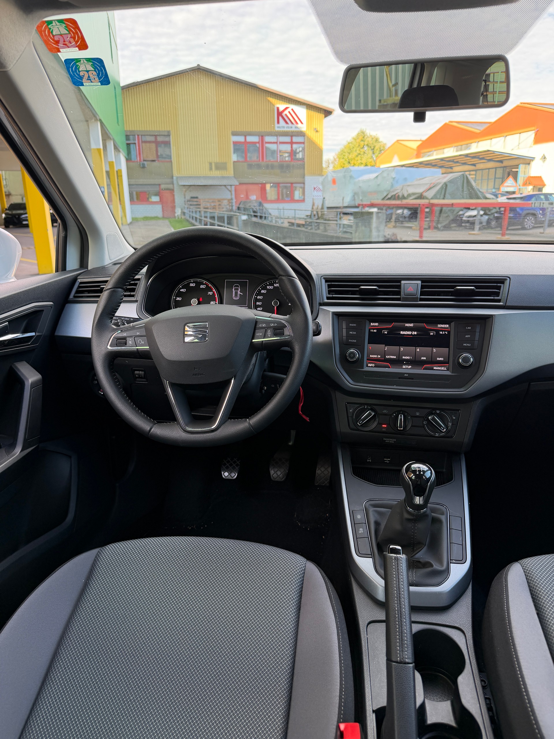 SEAT Arona 1.0 TSI Eco Style-image-9