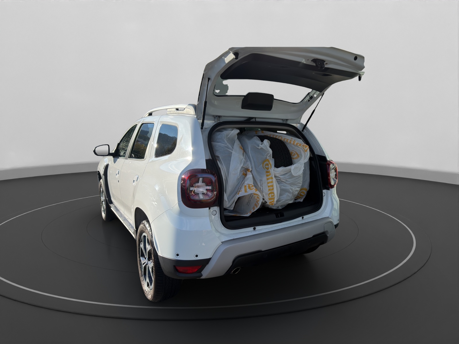 DACIA Duster 1.3 TCe 150 Celebration 4WD-image-9