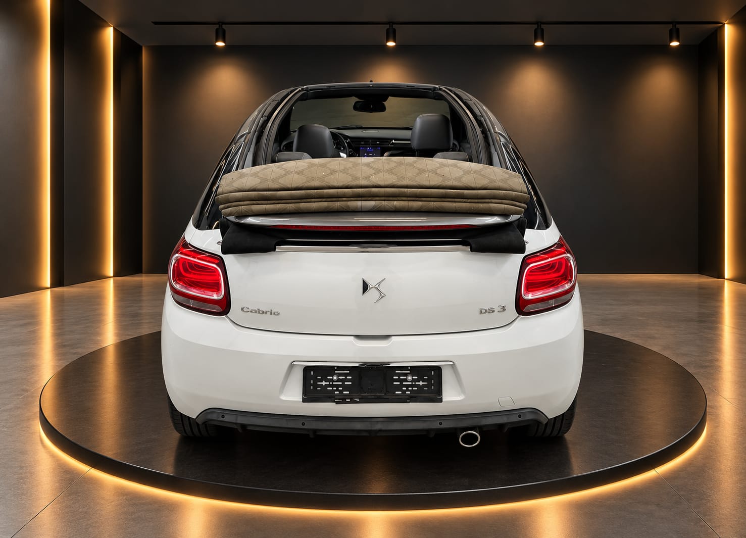 DS AUTOMOBILES DS3 1.2 Pure Tech Faubourg Addict-image-3