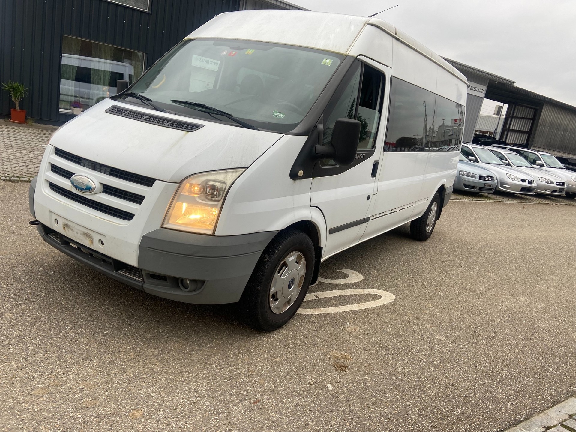 FORD Transit 2.4 TDCi 430XL Trend 14-image-0