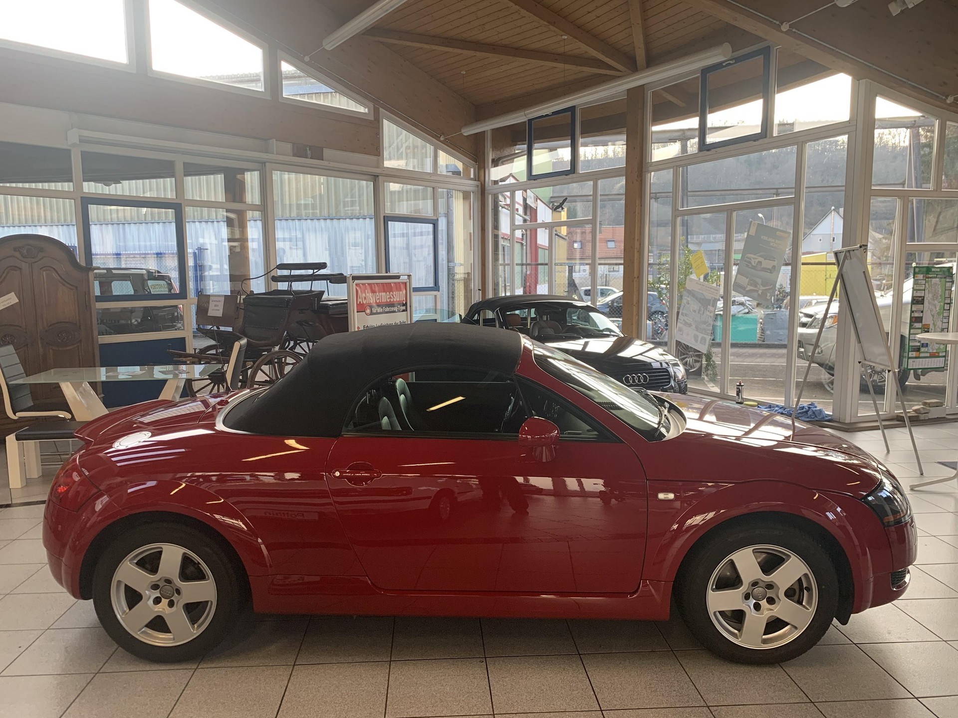 AUDI TT Roadster 1.8 T quattro-image-5
