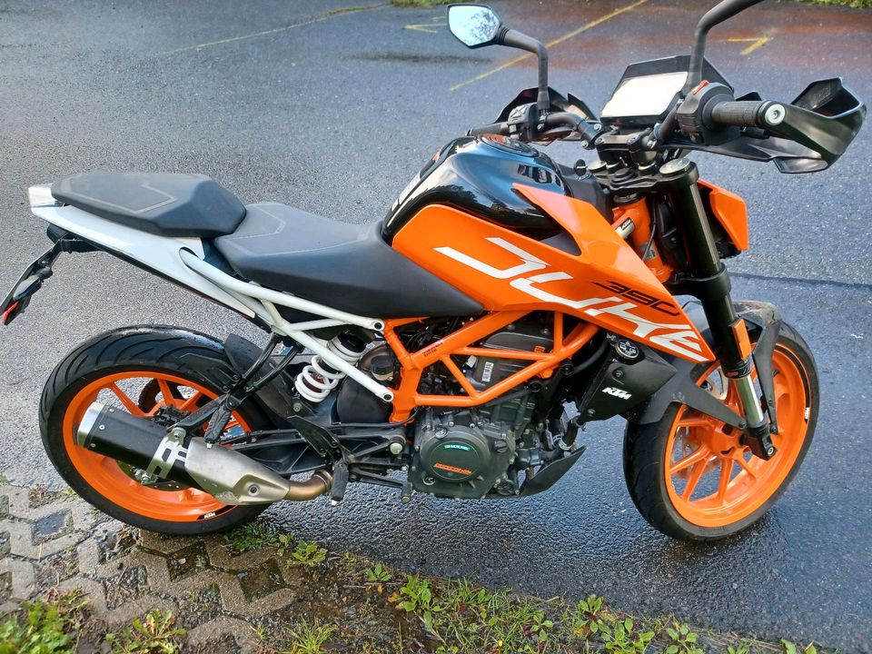 KTM 390 Duke ABS-image-4