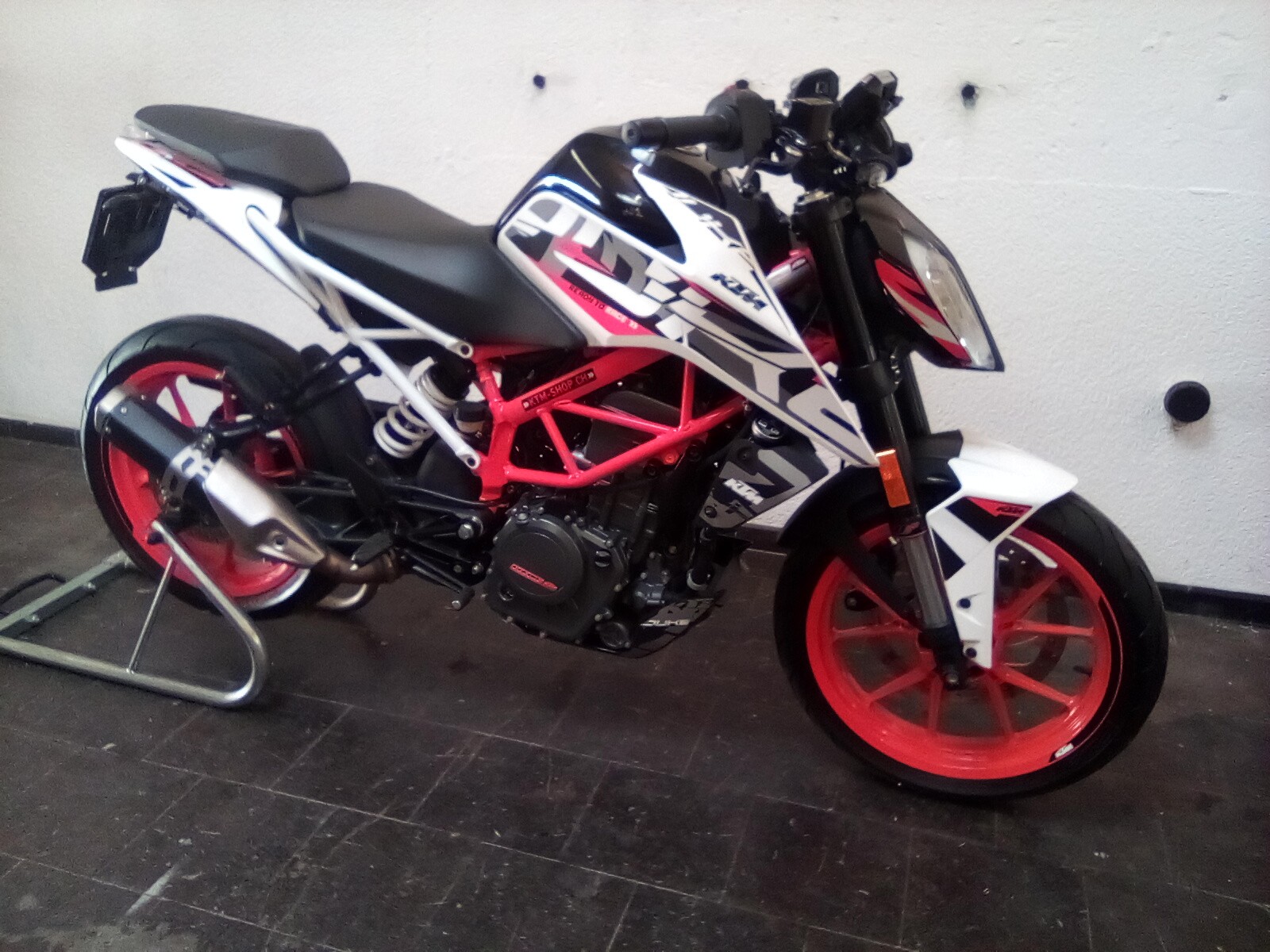 KTM 390 Duke ABS
