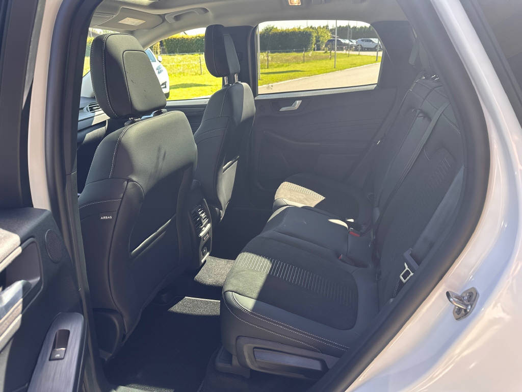 FORD Kuga 2.5 Active X 4x4-image-7