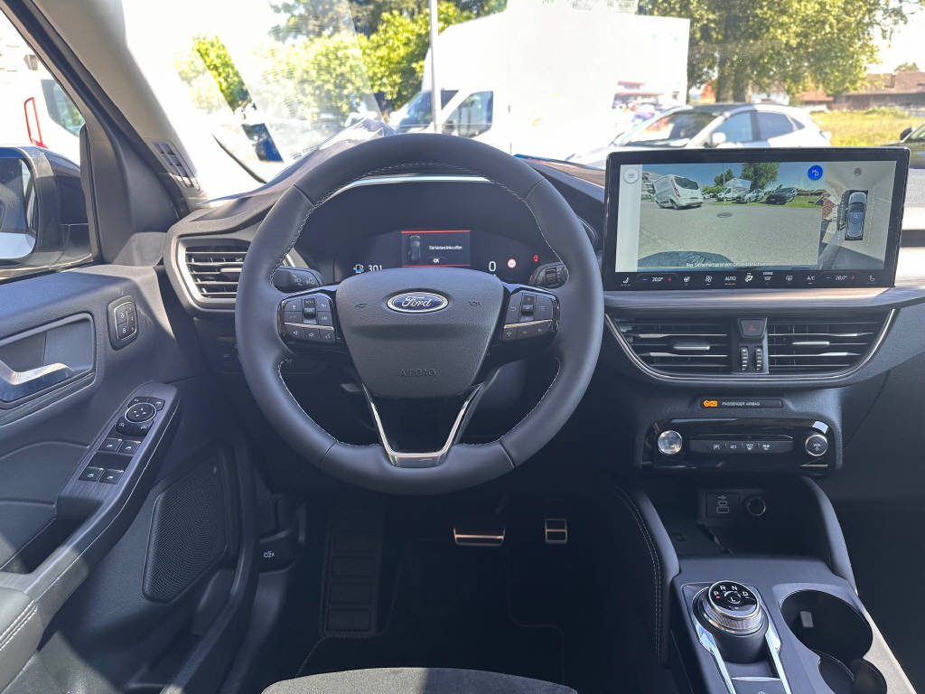 FORD Kuga 2.5 Active X 4x4-image-5