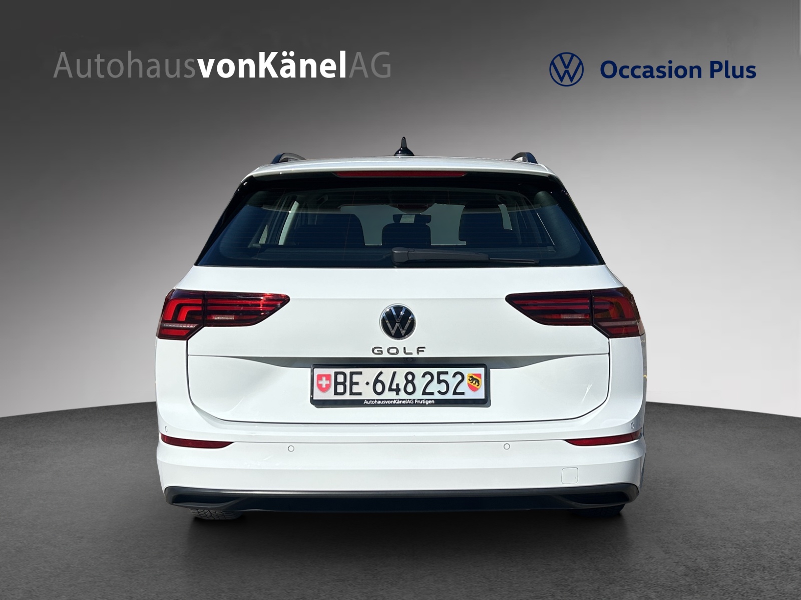 VW Golf Variant 2.0 TDI Life DSG-image-4