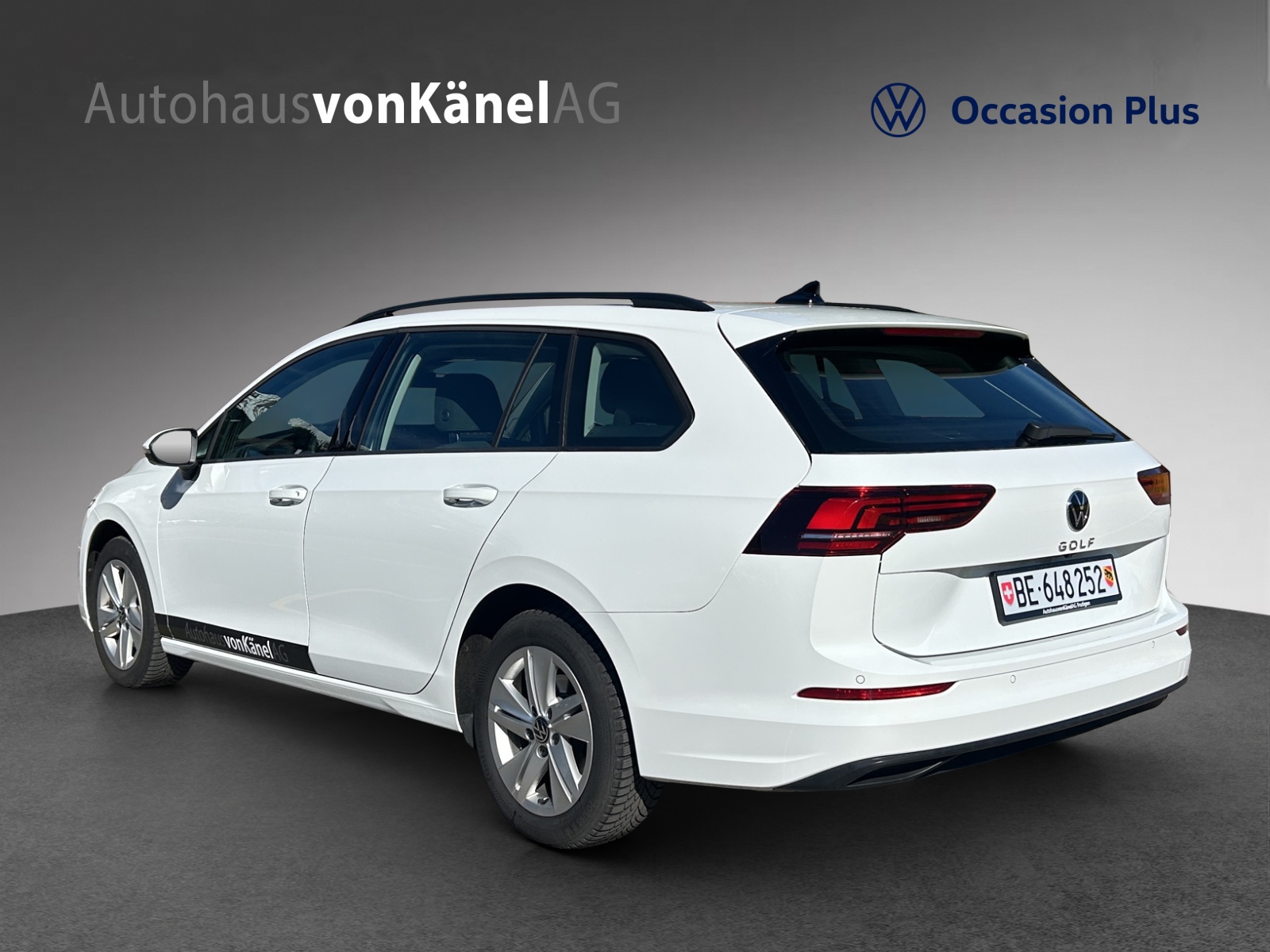 VW Golf Variant 2.0 TDI Life DSG-image-2