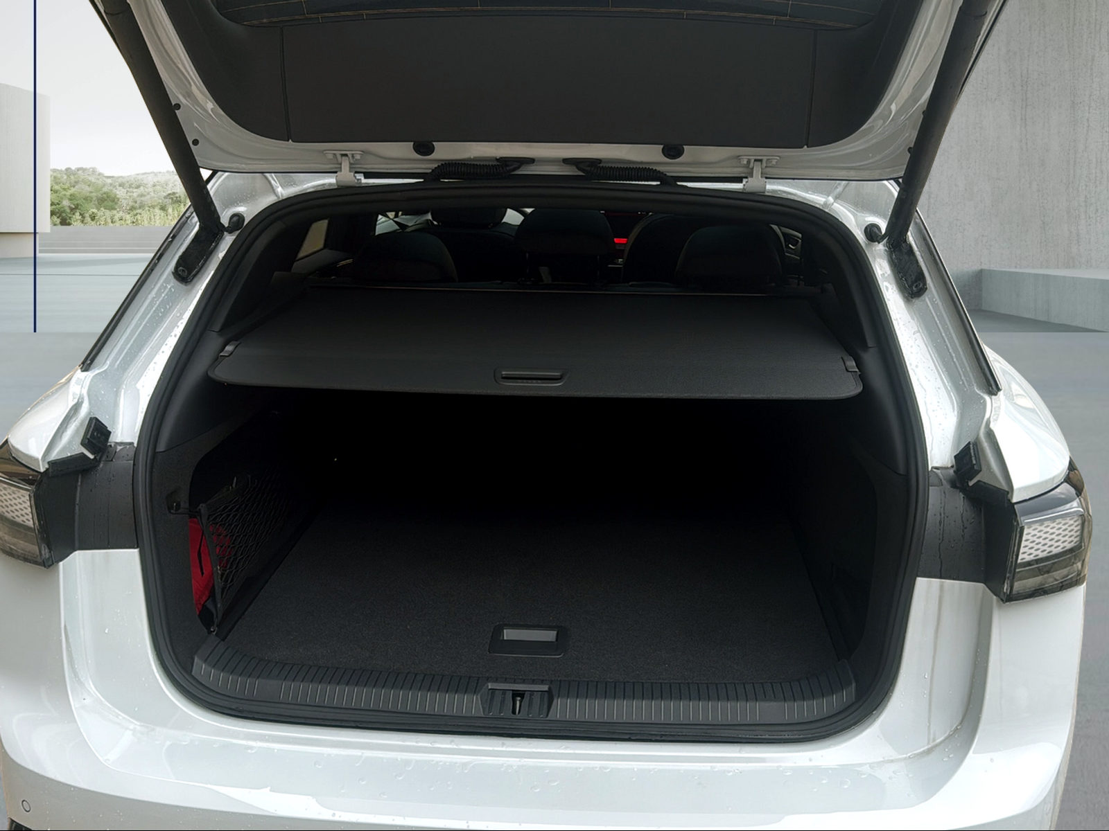 VW ID.7 Tourer Pro 77 kWh United-image-9