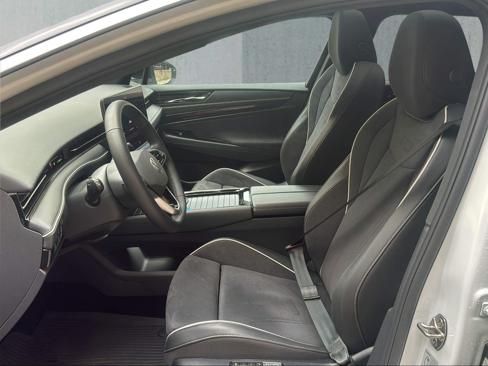 VW ID.7 Tourer Pro 77 kWh United-image-10
